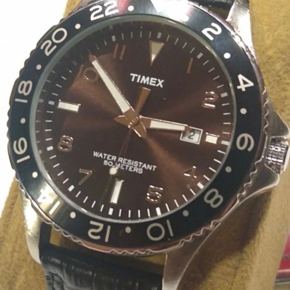 Mint Timex Submariner Diver Style with Day Window Black Leather Band - Picture 4 of 5